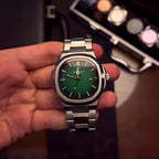 ÉTERNAL EMERALD